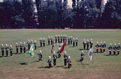 Toronto Optimists  on the field at De La Salle (1958)
From the collection of Don Daber
Keywords: 1958