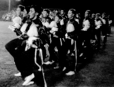 Toronto Optimists coming off the field (Falconer, NY, 1960)
Photo by Don Daber
Keywords: 1960