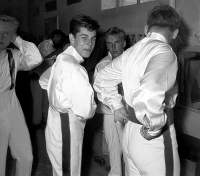 Guys from Del (first time in new uniforms, 1960)
This might have been the first time Del wore the new uniforms because Don was there. 

Photo by Don Daber
Keywords: 1960