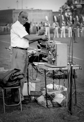 Stetson D. Richmond, recording the show (Rochester, 1960)
Photo by Don Daber
Keywords: 1960