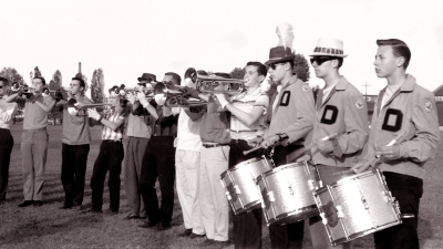 De La Salle rehearsing (Waterfront, 1960)
Photo by Don Daber
Keywords: 1960