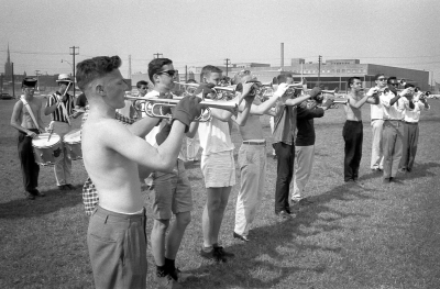 De La Salle rehearsing (Waterfront, 1960)
Photo by Don Daber
Keywords: 1960