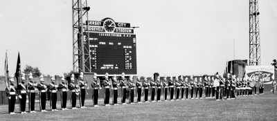 Toronto Optimists, Preview of Champions (Jersey City, 1960)
Photo by Don Daber
Keywords: 1960 1961