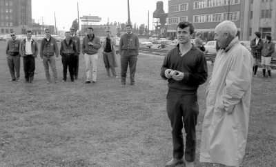 Doug McPhail and Bernie Beer, Toronto Optimists (Waterfront, 1961)
Photo by Don Daber
Keywords: 1961