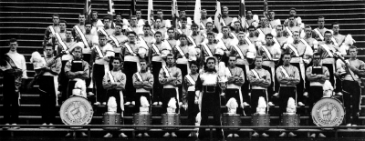 Toronto Optimists formal corps photo (1962)
Photo by Don Daber
Keywords: 1962
