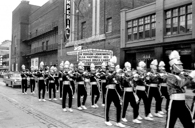 Toronto Optimists (Hatari Parade, Toronto, June 25, 1962)
Photo by Don Daber
Keywords: 1962