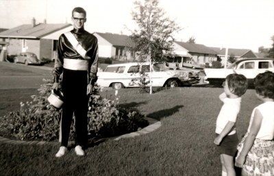 David Johns in the original uniform being admired by some kids (Don Mills, 1962)
Keywords: 1962
