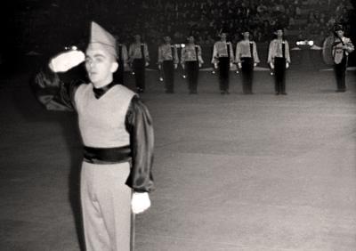 Maurice Legault is Drum Major, (before Cadets LaSalle) with Les Troubadours de Hull (Hull, 1963)
Photo by Don Daber
Keywords: 1963