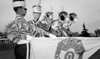 Dave Harris, Alex Glover, Archie Van Dyke, ?, Toronto Optimists promo shot (Keating Park, 1964)
Photo by Don Daber
Keywords: 1964