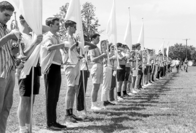 Toronto Optimists rehearsing (Racine, WI, 1964)
Photo by Don Daber
Keywords: 1964