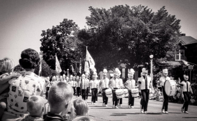Toronto Optimists in summer parade uniforms (Racine, 1964)
Photo by Don Daber
Keywords: 1964