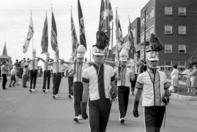 Guy Vezina and John Diamond, Toronto Optimists in summer parade uniforms (Shawinigan, 1964)
Photo by Don Daber
Keywords: 1964