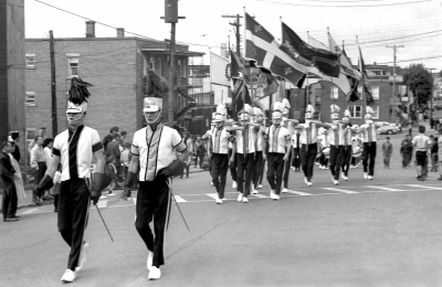 Toronto Optimists in summer parade uniforms (Shawinigan, 1964)
Photo by Don Daber
Keywords: 1964