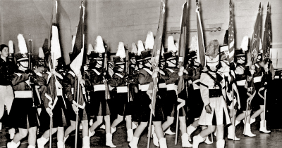Skokie Vanguard (about 1964)
From an old issue of Drum Corps Digest
Keywords: 1964