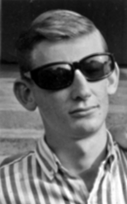 Terry McKolskey (1965)
Keywords: 1965