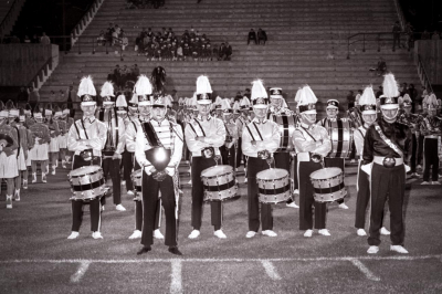 L to R: Ed, Vic, Andy, Bill, John, Tom, Lloyd & Vince: Commanders on retreat (Nationals, Montreal, 1966)
Photo by Don Daber
Keywords: 1966