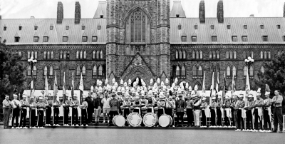 Toronto Optimists in front of the Parliament Buildings (Ottawa, 1967)
Submitted by Phil Hennings
Keywords: 1967