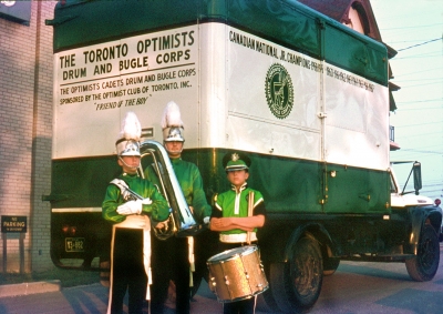 Guys from Optimists and Optimist Cadets with equipment truck (1968)
Photo by Don Daber
Keywords: 1968