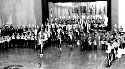 Indoor show with the Optimist Cadets (1969)
Photo by Don Daber
Keywords: 1969