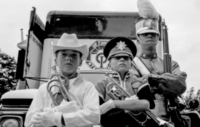 Optimist Lancers, Optimist Cadets and Toronto Optimists promo shot (Shriners' Parade, 1970)
Photo by Don Daber
Keywords: 1970