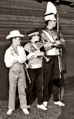 Promo shot showing a member of the Optimist Lancers, Optimist Cadets and the Toronto Optimists (1970)
Photo by Don Daber
Keywords: 1970