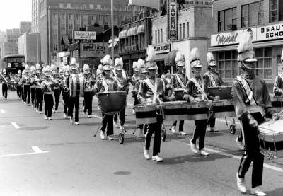 Toronto Optimists (Parade on Yonge Street, 1971)
Photo by Don Daber
Keywords: 1971