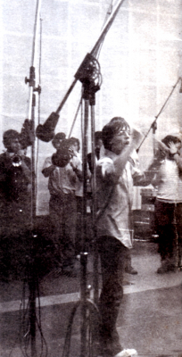 1972 Recording Session
From Green Capsule Comments
Photo submitted by Randy Cochrane
Keywords: 1972