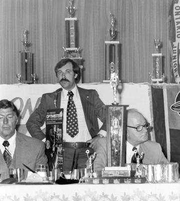 Lord Athol Layton, Joe Gianna and Gord Robinson (Toronto Optimists Awards Dinner, 1975)
Photo by Don Daber
Keywords: 1975