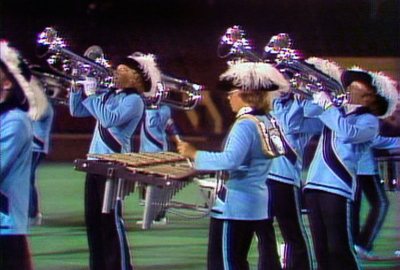 Carol Munro with Oakland Crusaders (DCI, 1976)
Keywords: 1976