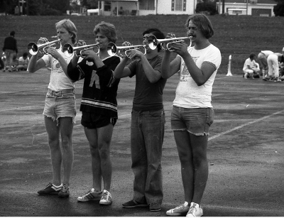  Sean Williams, (?), Ken Sokoll, Shaun McCullough (1977)
Photo taken by Bob Carell
Keywords: 1977