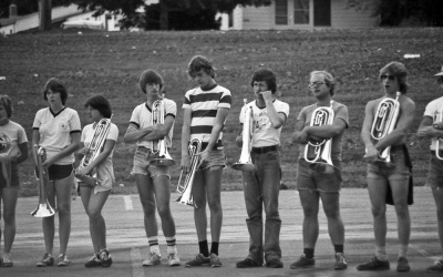  Corrie Branton, Celine Lacroix, Greg Wardle, Vic Score, Chris White, Jacques Dicaire, Mark Foden (?) (1977)
Photo taken by Bob Carell
Keywords: 1977