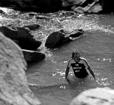 Seneca folks enjoying Colorado (1977)
Photo taken by Bob Carell
Keywords: 1977