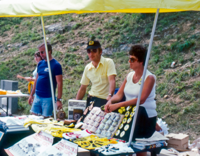 Vic & Flo Sciore (and, perhaps, Jack Roberts in blue), Seneca Optimists Booster table (Allentown, 1978)
Photo by Don Daber
Keywords: 1978