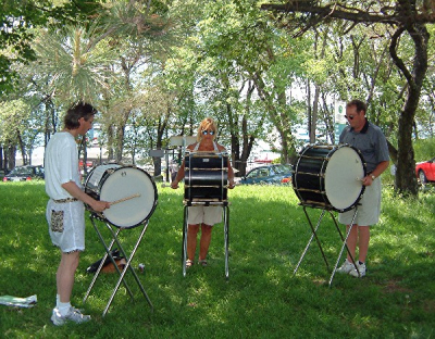 Optimists Alumni Bass Drums (Reunion, 2003)
Keywords: 2003