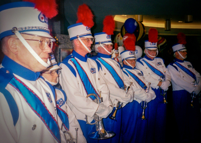 Optimists Alumni (649 Promo, 2004)
Keywords: 2004