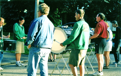 Optimists Alumni drums rehearsing (Oakridge, 2004)
Photo by Dave Blevins
Keywords: 2004