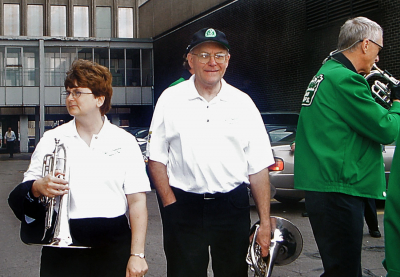 Patt Buttigieg, Warren Mills and Len Perrin (2004)
Keywords: 2004