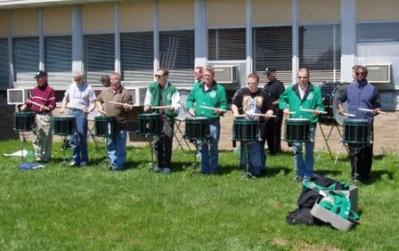 Optimists Alumni drums rehearsing for St Joes (2004)
Keywords: 2004