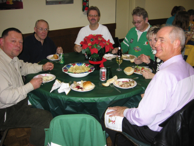 Joe Lasko, Warren Mills, Ed Wilson, Pat Begley, ?, Mike Lang (Christmas, 2005)
Photo by Phil Hennings
Keywords: 2005