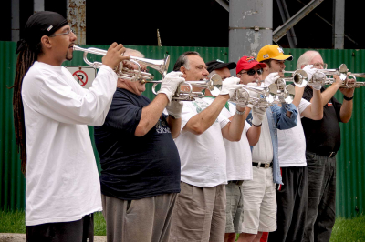 Some Sopranos (Waterloo 2005)
left to right
Chris Davis, Gary Corbett, Joe Gianna, Warren Berger, Doug Roblin, Mike Boniface, Bob Keenan
Keywords: 2005