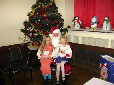 Christmas party (2006)
Photo submitted by Phil Hennings
Keywords: 2006