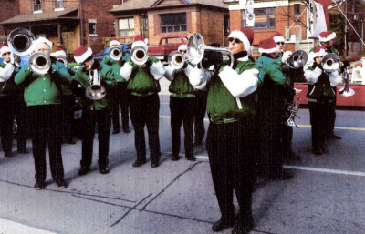 Santa Claus Parade (Weston, 2006)
Photo by Eric McConachie
Keywords: 2006