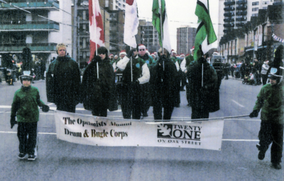 Optimists Alumni (Etobicoke Lakeshore Santa Claus Parade, 2006)
Photo by Eric McConachie
Keywords: 2006