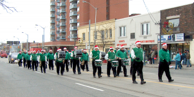 Optimists Alumni (Etobicoke Lakeshore Santa Claus Parade, 2006)
Photo by Jennifer Nolan
Keywords: 2006