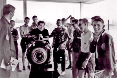 1963 (can anyone add names to the "?"s below)
L-R: Ivor Bramley, Bert Hoflick, Glen Rawson, Frans Rood, Jim McConkey (on rocket), John Kubicz, ?, Ross Cation ?,  Dave Watt, ? Tom Bedford
from a photo by Don Daber
Keywords: 1963