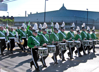 Marching to the Stadium (Rochester, 2007)
Photo submitted by Phil Hennings
Keywords: 2007