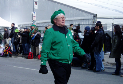 Dave Burgess, Optimists Alumni DM (St Pat's parade, 2007)
Photo by Jan Burgess
Keywords: 2007