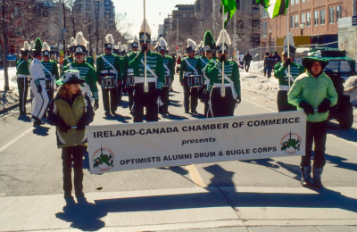 Optimists Alumni (Toronto St Pat's Day Parade, 2008)
Photo by Eric McConachie
Keywords: 2008