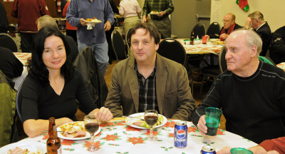 Karen Bosworth, Gerry Bencze and Gord O'Halloran (Christmas 2008)
Photo by David Johns
Keywords: 2008