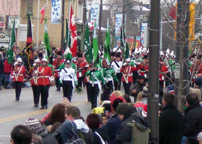 Optimists Alumni and Toronto Signals marching together (Markham, 2008)
Keywords: 2008